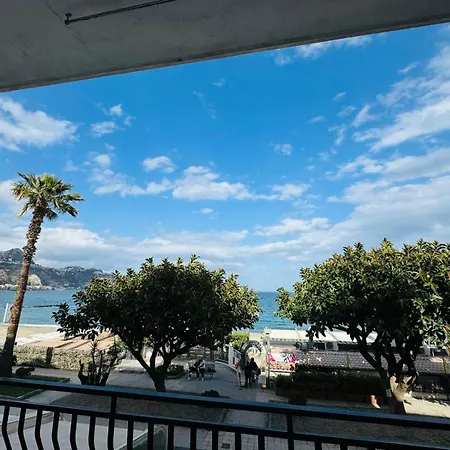 Vacanze Di Isabella Stoia Casa de Férias Giardini Naxos