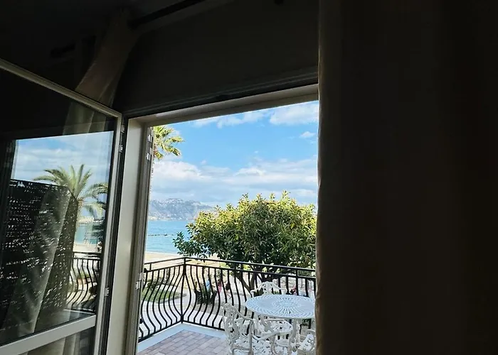Vacanze Di Isabella Stoia * Giardini Naxos